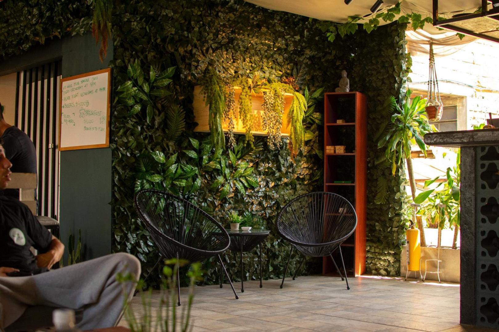 Oasis Hostel Medellín Buitenkant foto