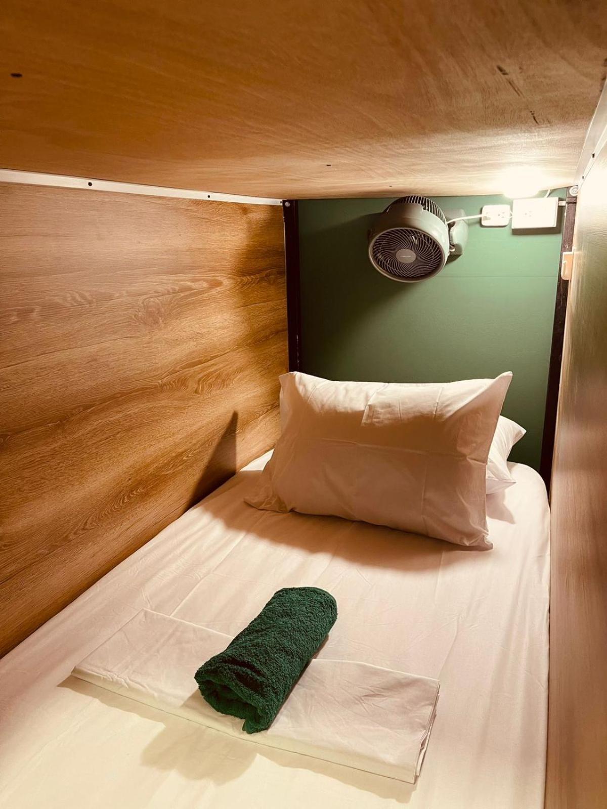 Oasis Hostel Medellín Buitenkant foto